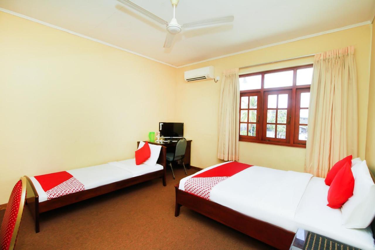 Chinese Lotus Luxapathiya - Shanghai Hotel Moratuwa Rum bild